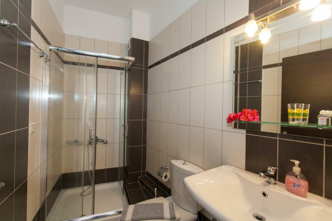 Siarbas Hotel 파랄리아 브라초우 외부 사진